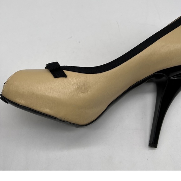 CHANEL Off-White Leather Peep Toe Pump w/ CC Logo Bow + Grosgrain Trim sz 38.5 - Picture 9 of 11